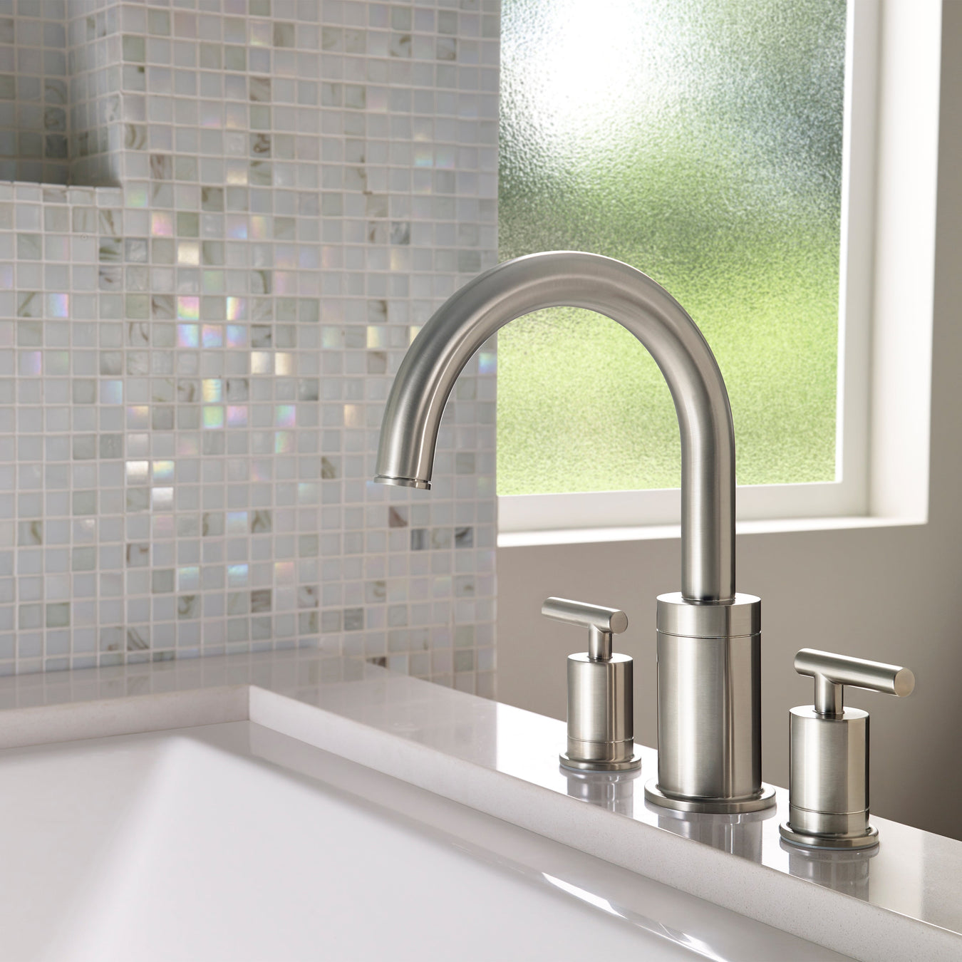 Pfister Contempra bathroom collection – minimalist vanity faucets, vessel faucets, shower trim and Roman tub faucets in chrome, brushed nickel, brushed gold and matte black