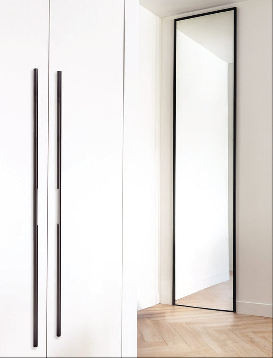 Modern Oversized Aluminum Pull - 2456
