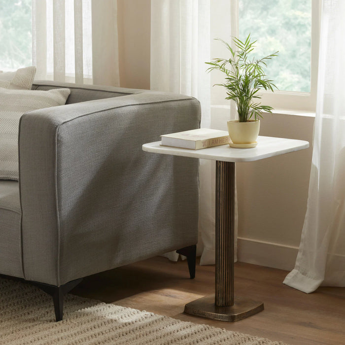 Table d'appoint en marbre Danica de Renwil