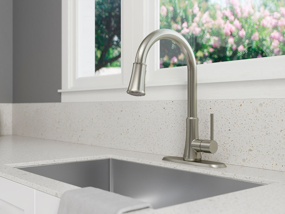 Pfirst Series 1-Handle Pull-Down Kitchen Faucet - Pull-Down