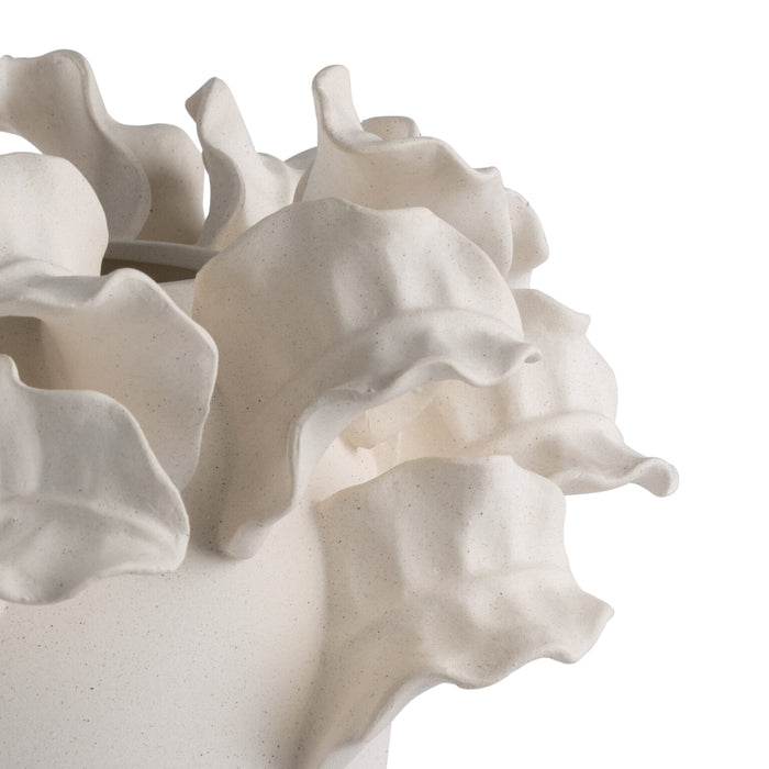 Isla Sculptural Ceramic Vase