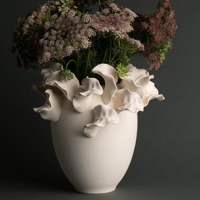 Isla Sculptural Ceramic Vase