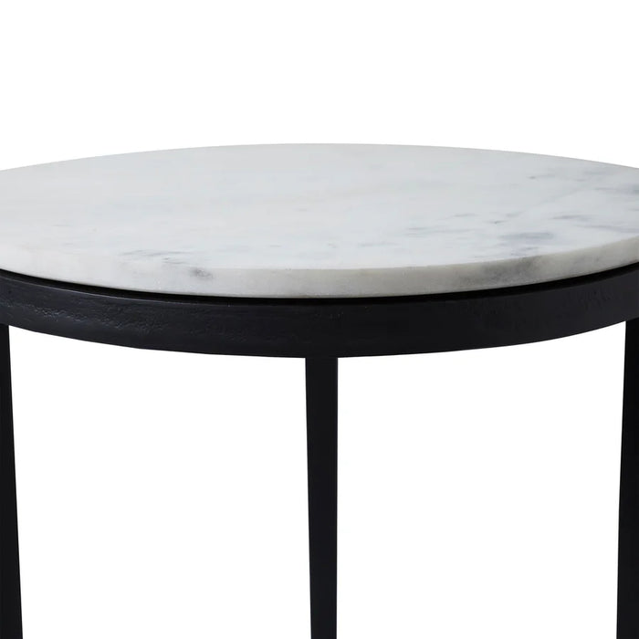 Close-up detail of white marble tabletop on Renwil Arryn accent table