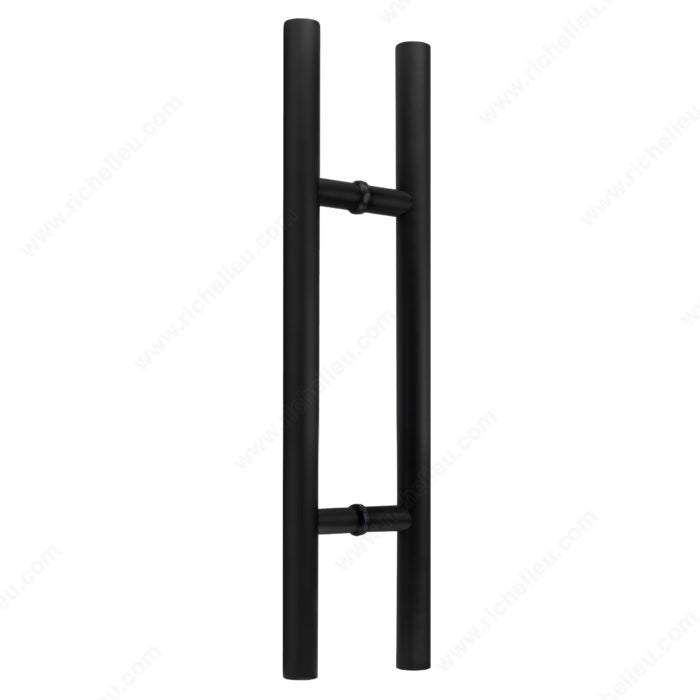 Front view of the Richelieu 32 mm back-to-back ladder pull handle in Matte Black 