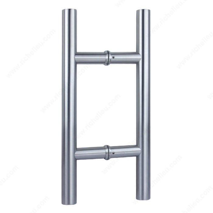 Front view of the Richelieu 32 mm stainless steel back-to-back ladder pull handle
