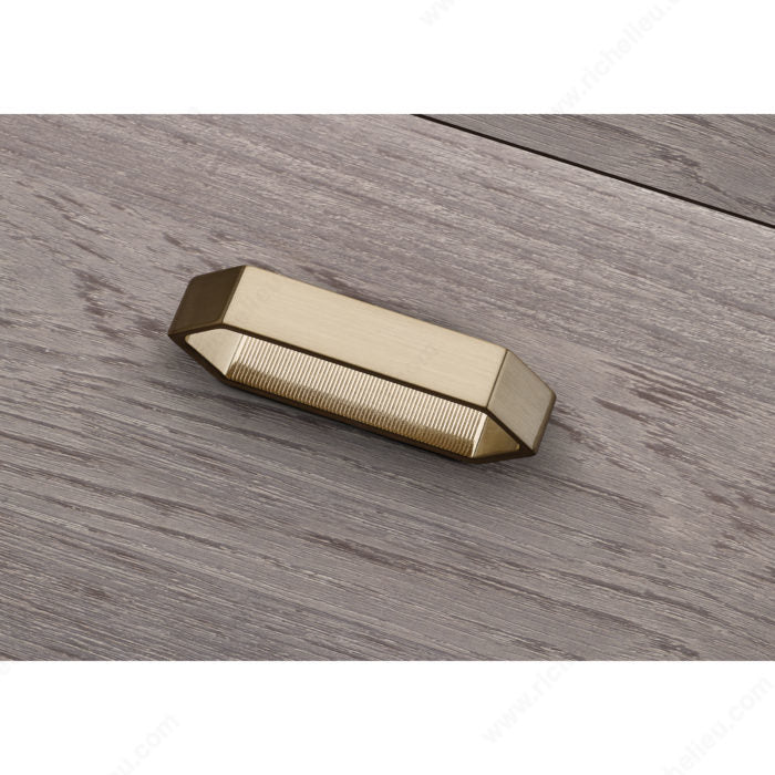 Richelieu 5465 hexagon cabinet pull collection view with multiple sizes