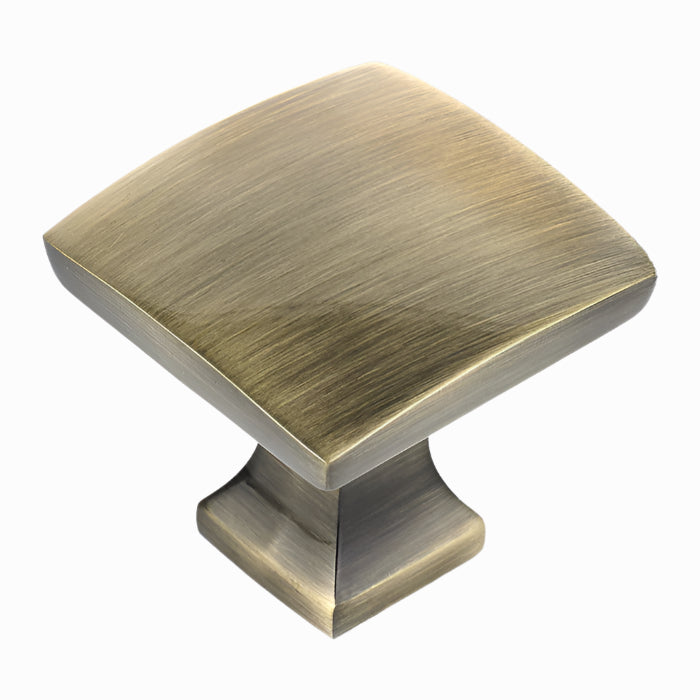 Richelieu 7653 Transitional Metal Knob - Antique English - Cabinet Knob