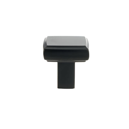 Front view of Richelieu 8655 square cabinet knob in matte black