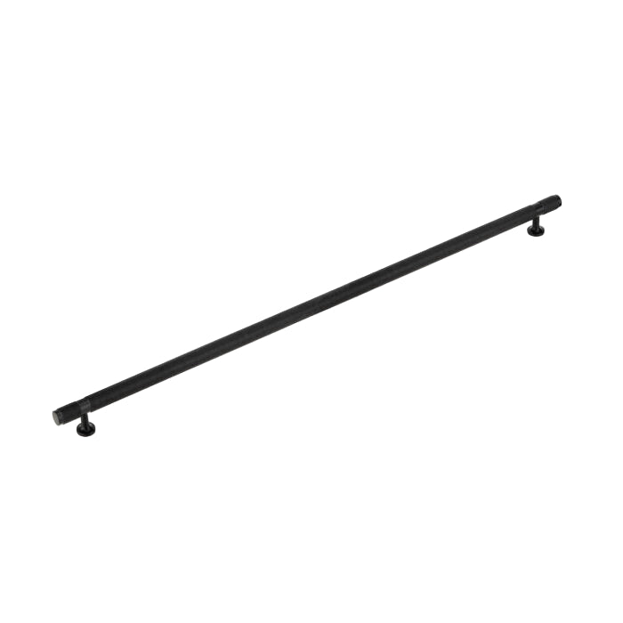 Richelieu 8997 knurled cabinet pull in black long bar style