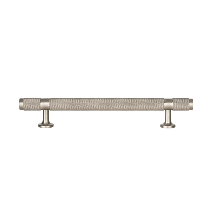 Richelieu 8997 Modern Metal Pull - Cabinet Pull