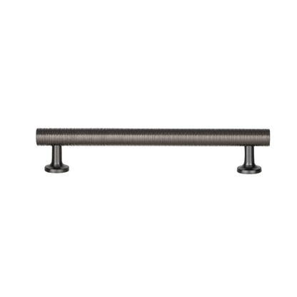 Richelieu 9208 Modern Metal Pull - Cabinet Pull