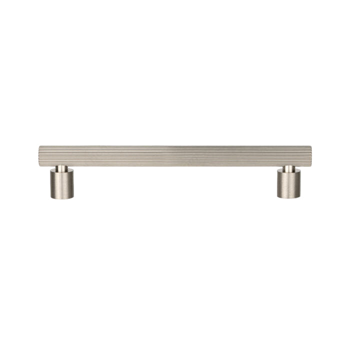Richelieu 9730 Modern Metal Pull - Cabinet Pull